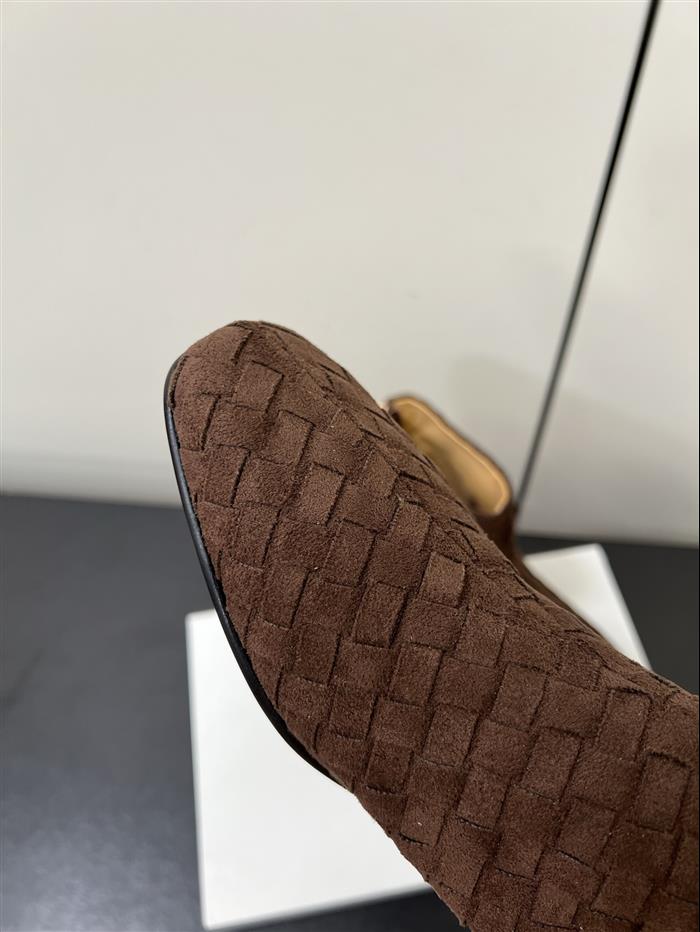 20251128173235229 380